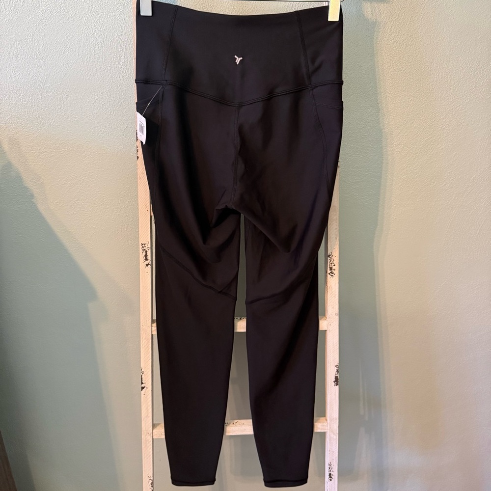 NWT Old Navy Elevate Leggings High Rise Side Pockets Go Dry Size M Women - Picture 4 of 8